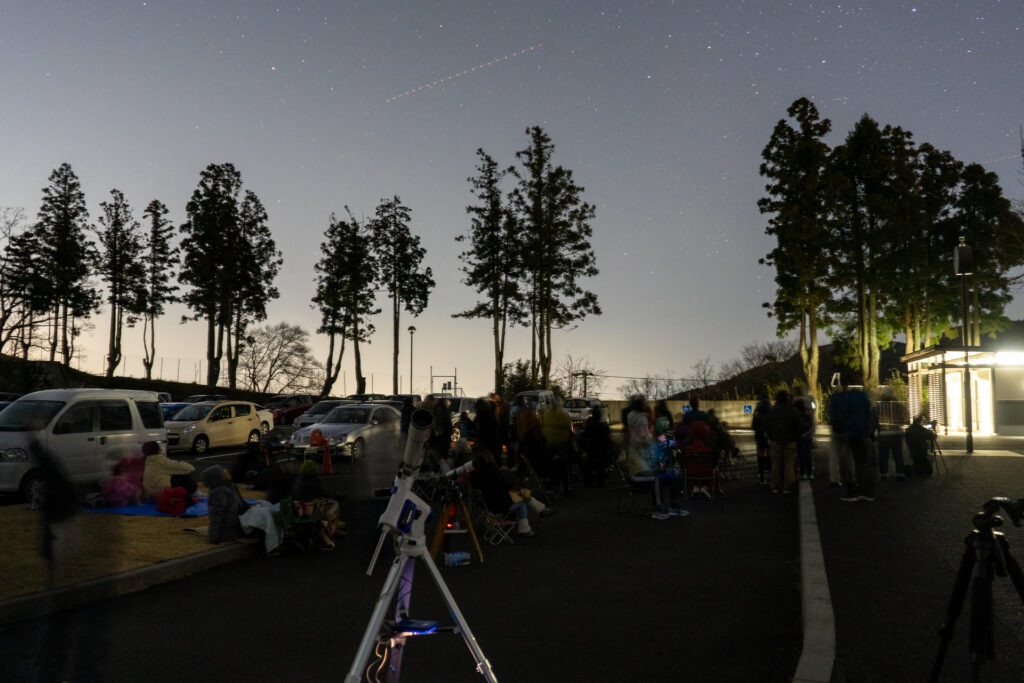 県立つぶらの公園での星を見る会