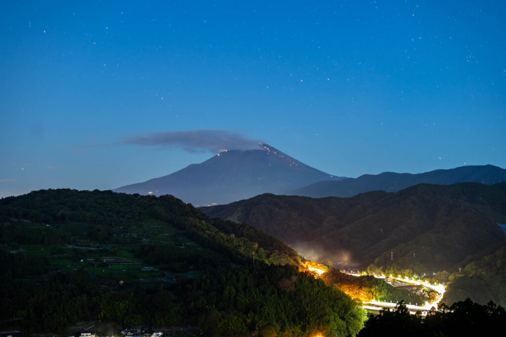 県立山北つぶらの公園