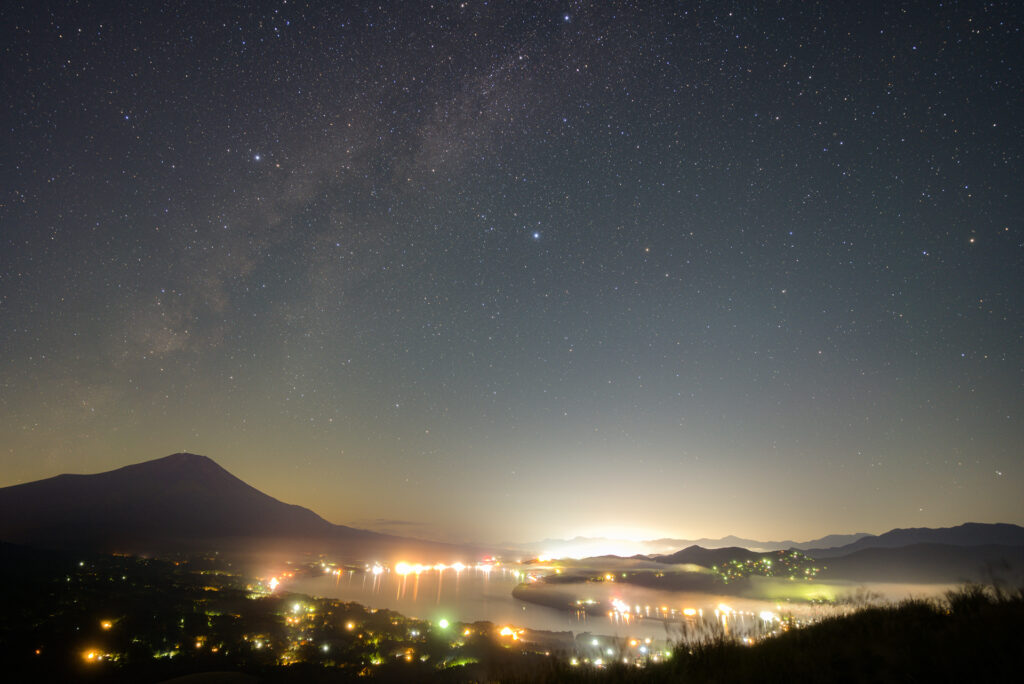 明神山