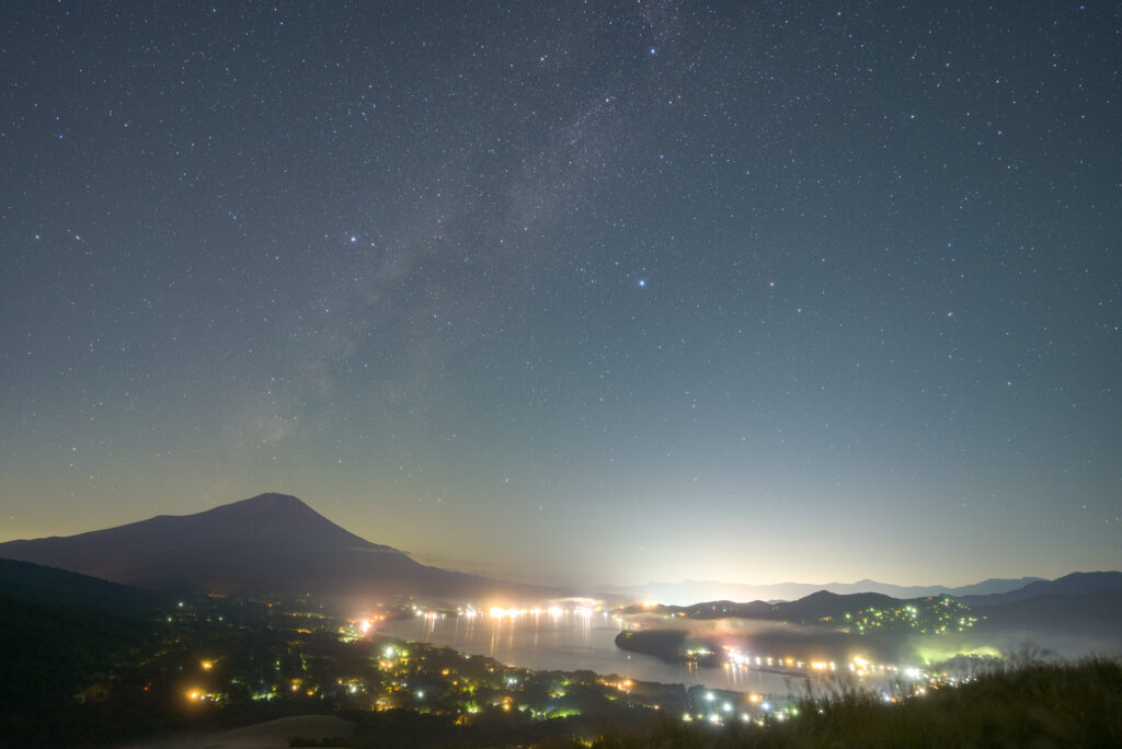 明神山